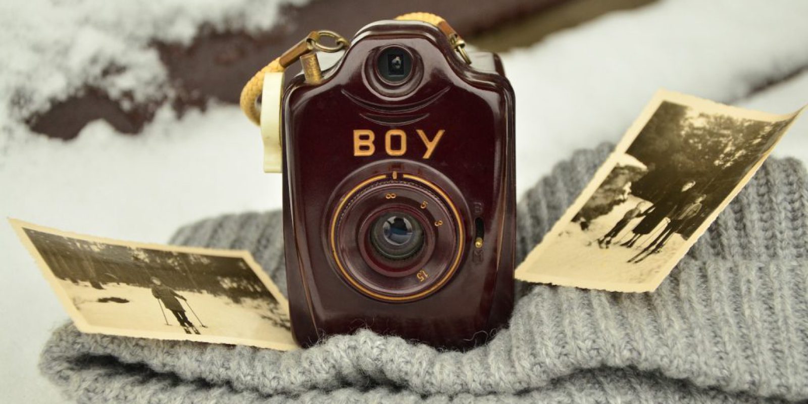 Zaczarowany świat pierwszego aparatu fotograficznego: odkrywając pionierów fotografii i ich osiągnięcia